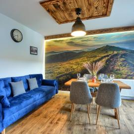 Ustrzyki Apartamenty No 9, hotel i Ustrzyki Dolne