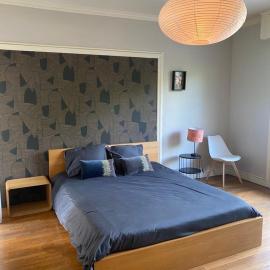 Hypercentral flat for 6 in Lorient