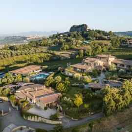 Altarocca Wine Resort Adults Only, hôtel à Orvieto