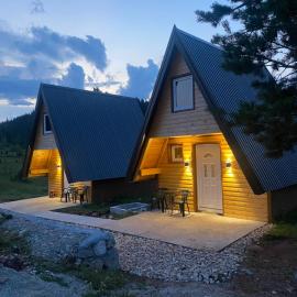 Mountain Paradise Cabins, viešbutis Žabliake