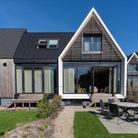 Hello Zeeland - Appartement Duno Lodge I, hotel in Oostkapelle