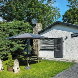 Beautiful Home In Baarland With Wifi