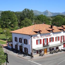 Hotel Mendy, hotell sihtkohas Saint-Jean-le-Vieux