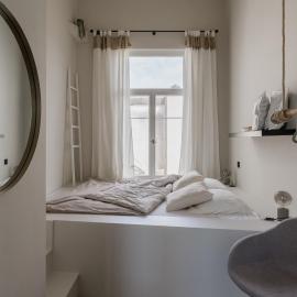 Mooi licht appartement in bruisend Antwerpen!, hotel en Amberes