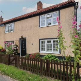 Well Cottage, hotel a Grimston