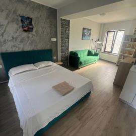 Solaria Top Apartment