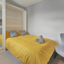 HEYHOO Cosy Holiday Studio in Hazel Grove - Self Catering Apartment 1