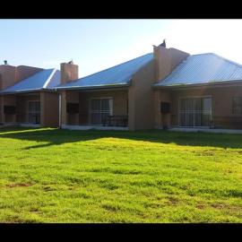 Newlands Country Lodge – hotel w mieście Kimberley
