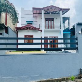 Seethawaka Layover, hotel in Kosgama