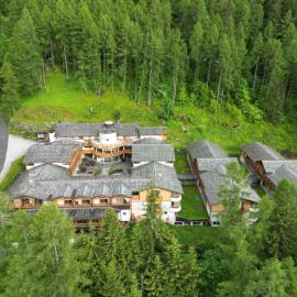 Boscone Suite Hotel, viešbutis mieste Madesimo