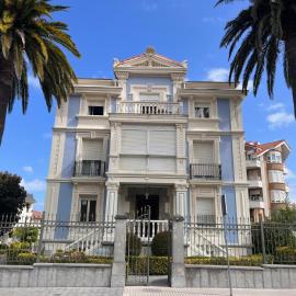 Apartamentos Villa de Noja, hotel v destinácii Noja