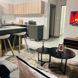 Spacious 2 Bedroom Apartment in Midrand, Waterfall City - Business and Family friendly - 12 Elizabeth Place