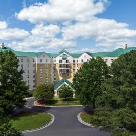 Homewood Suites by Hilton Raleigh-Durham Airport at RTP，達拉姆的飯店