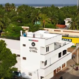 HOTEL CYRIL
