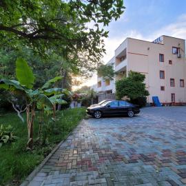 Top view hostel, hotel di Durrës