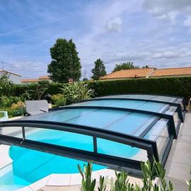 Le Pavachon gîte familial piscine couverte privée chauffée - Aux portes du Puy duFou, hotel u gradu 'Les Épesses'