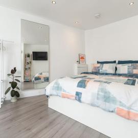 Host & Stay - Islingword Studio