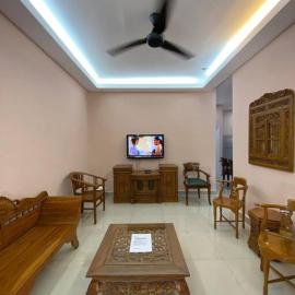 Homestay73 - Parit Raja