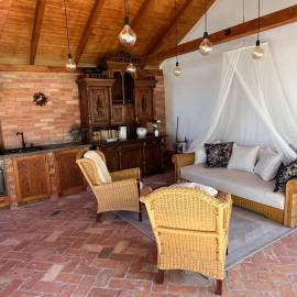 Annushka Apartman, khách sạn ở Sarud