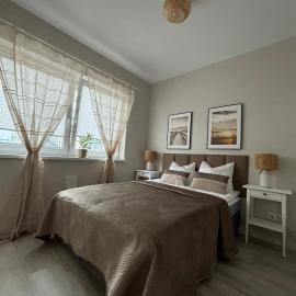 Apartamenty Na Żmijowej Górce, hotel a Debina