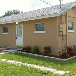 Cottage on Walking Distance To Nokomis Beach, hotel u gradu Nokomis