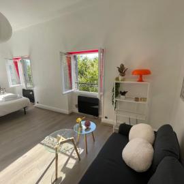 Les Allées Provençales, hotel i Montélimar