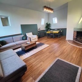 logement de charme 2 chambres 100m2 hypercentre 2ème étage