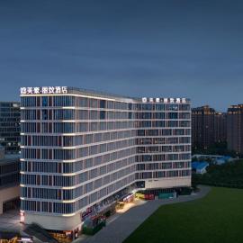 Mehood Lestie, Zhengzhou East Railway Station Beilong Lake Flagship