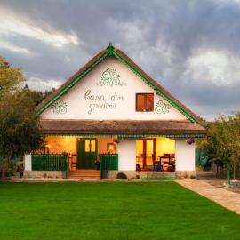 Casa din Gradina Sabangia, hotel di Tulcea