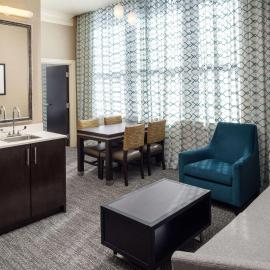 Embassy Suites Saint Louis - Downtown: Saint Louis şehrinde bir otel