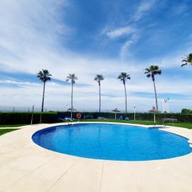 Light & Sea in Calahonda، فندق في ميخاس كوستا