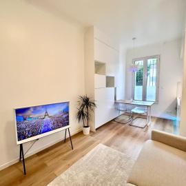 APT White Pearl - Metro Paris, hotel a Asnières-sur-Seine