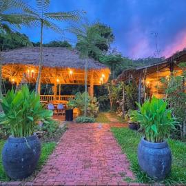 104 monperngmang ม่อนเปิงมาง, hotel in Ban Na Kham