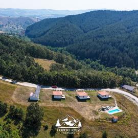 Gorske Kuće, hotel in Koštunići