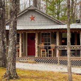 The Cabin at Crockett Creek, hotel in Jamestown