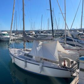 Yacht Studio Galarne, hotell i Saint-Raphaël