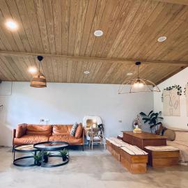 Hngaw Homestay, hotelli kohteessa Xiayun
