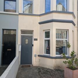 Prospect House - Elegant 4-Bed Family Escape Near Ward Park & Marina