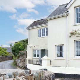 1 Rock Cottage - Beautifully Presented Cottage for Four with Wood Burner