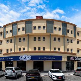 Zaki Hotel Apartment – hotel w mieście Sur