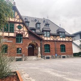 Altes Gutshaus Klink, хотел в Клинк