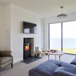 Residence 14 by Together Travel - Luxury 2-Bed Penthouse Apartment, hotel i Nefyn