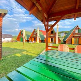 Bungalows Dormire, hotel a Žabljak