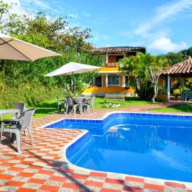 Casa Finca Minas, hotelli kohteessa Estación Angelópolis