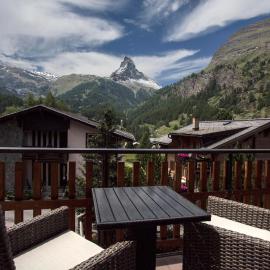 Haus Andorra mit Matterhornblick