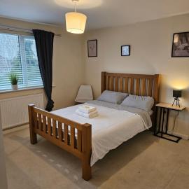 Guest Room stay in Dartford- Close to all amenities, hotel a Dartford