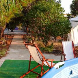Villa Il Giardino con Piscina a soli 350 mt dalla Spiaggia di Punta Prosciutto, khách sạn ở Punta Prosciutto