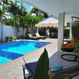 Fruit Home, hotel in Ban Pru Yai