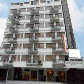 Stone House Hotel Manila, hotel in Manila
