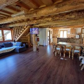 Cabana Zărnișoara, khách sạn ở Valea Drăganului